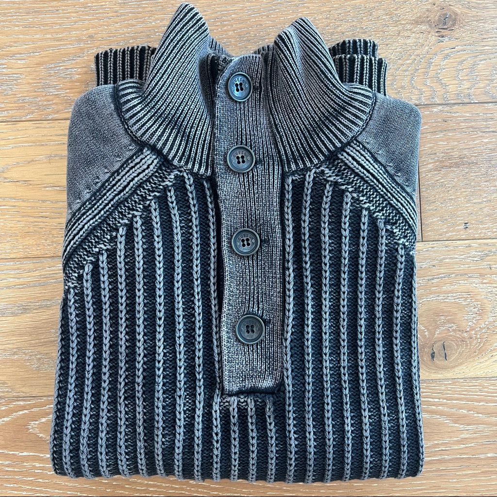 Guess Pullover
